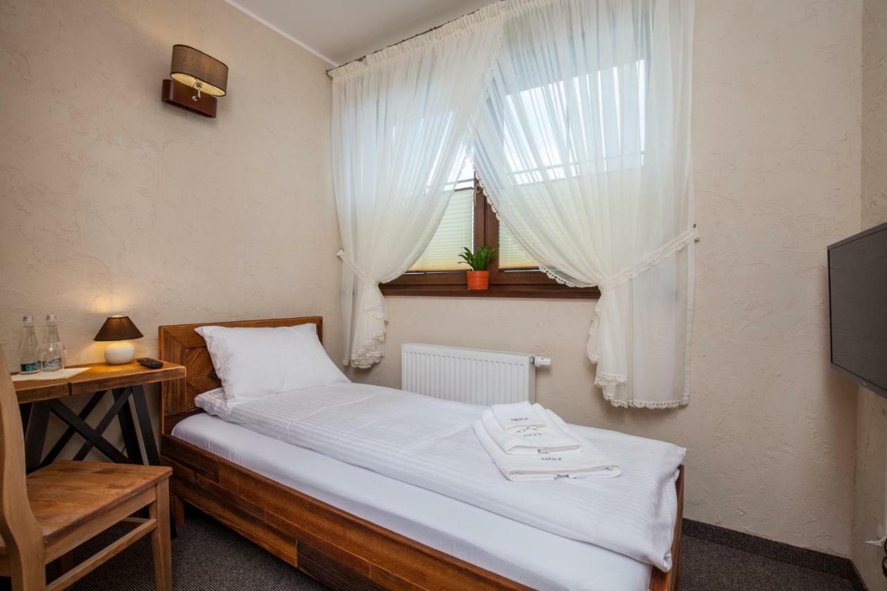 Mulk Checz Kaszebsko Bed & Breakfast Myszewko Exterior photo