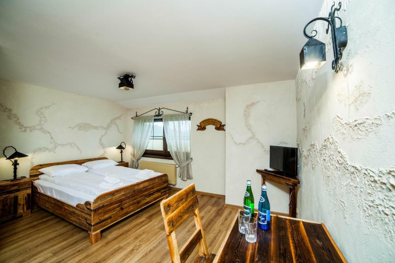 Mulk Checz Kaszebsko Bed & Breakfast Myszewko Exterior photo